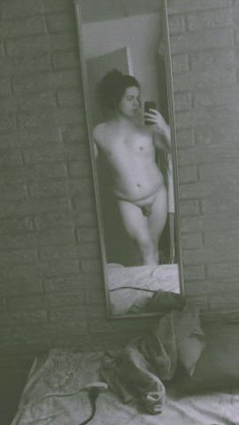 I love my little cock ?