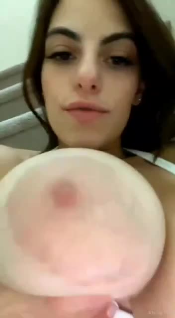 her Free album In Comments Fast ? ?