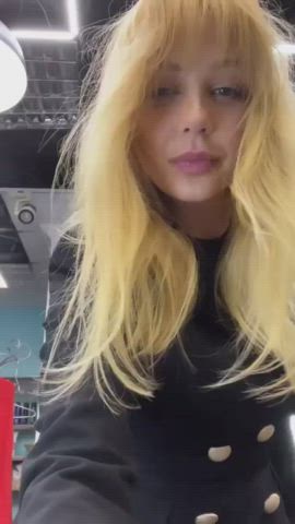 Ass Clapping Celebrity Legs gif