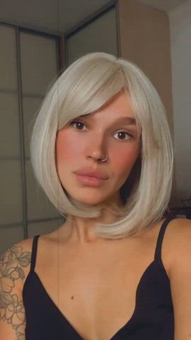 Pretty Selfie Smile gif