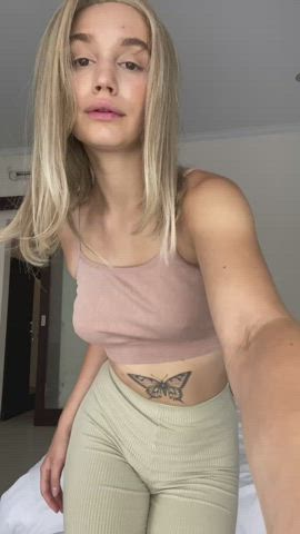 18 years old blonde pussy teen gif