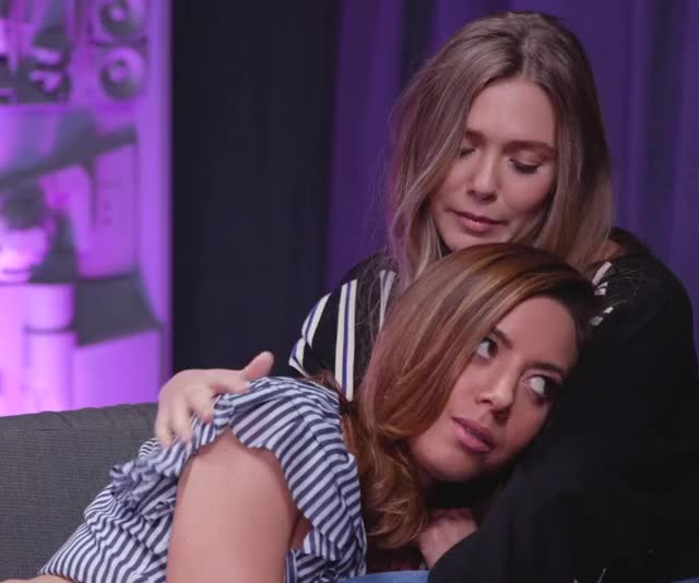 Elizabeth Olsen and Aubrey Plaza 2