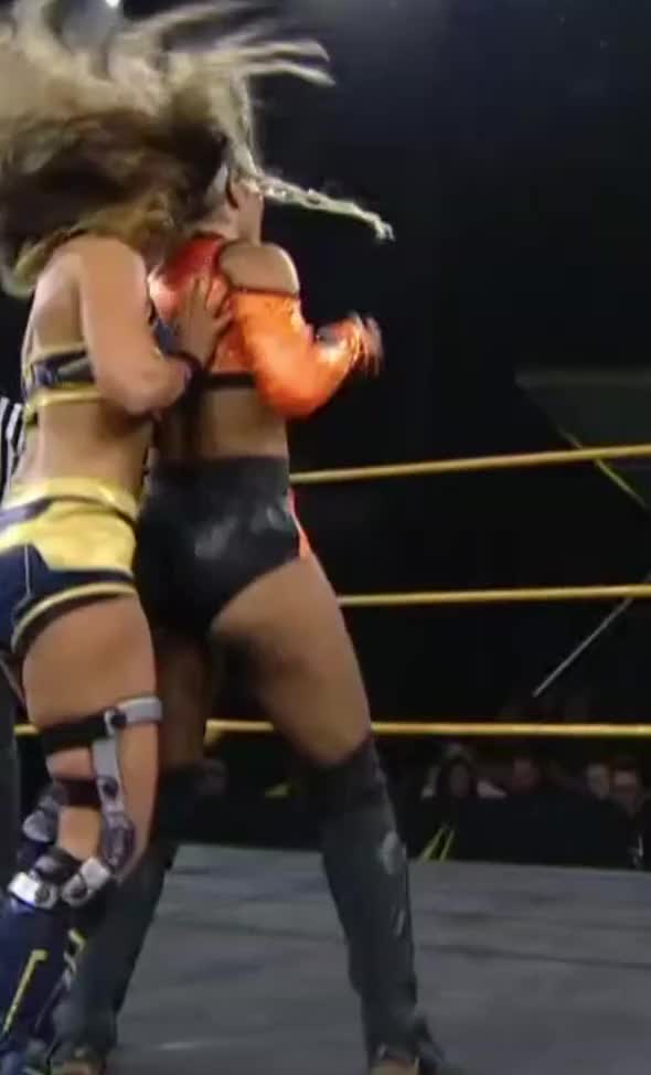 Taynara2