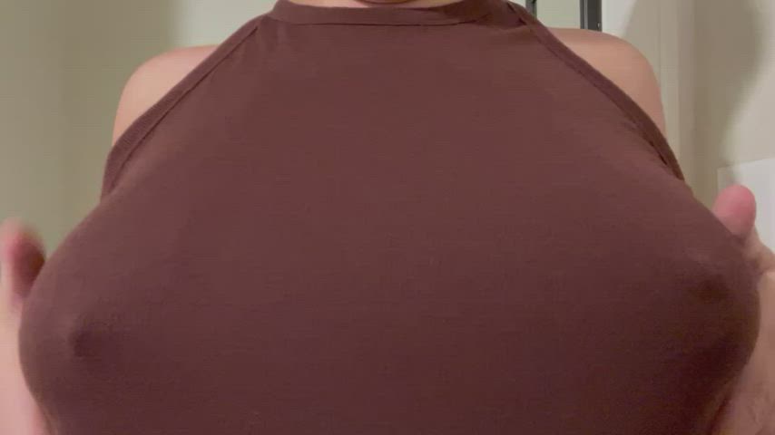 Where’s the love for small natural tits
