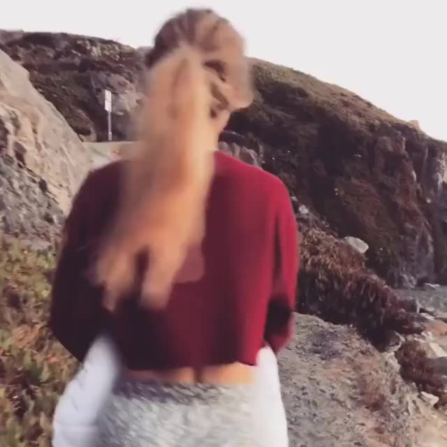 daisy keech y'all