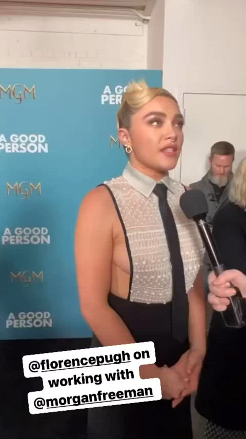 cute non-nude sexy gif