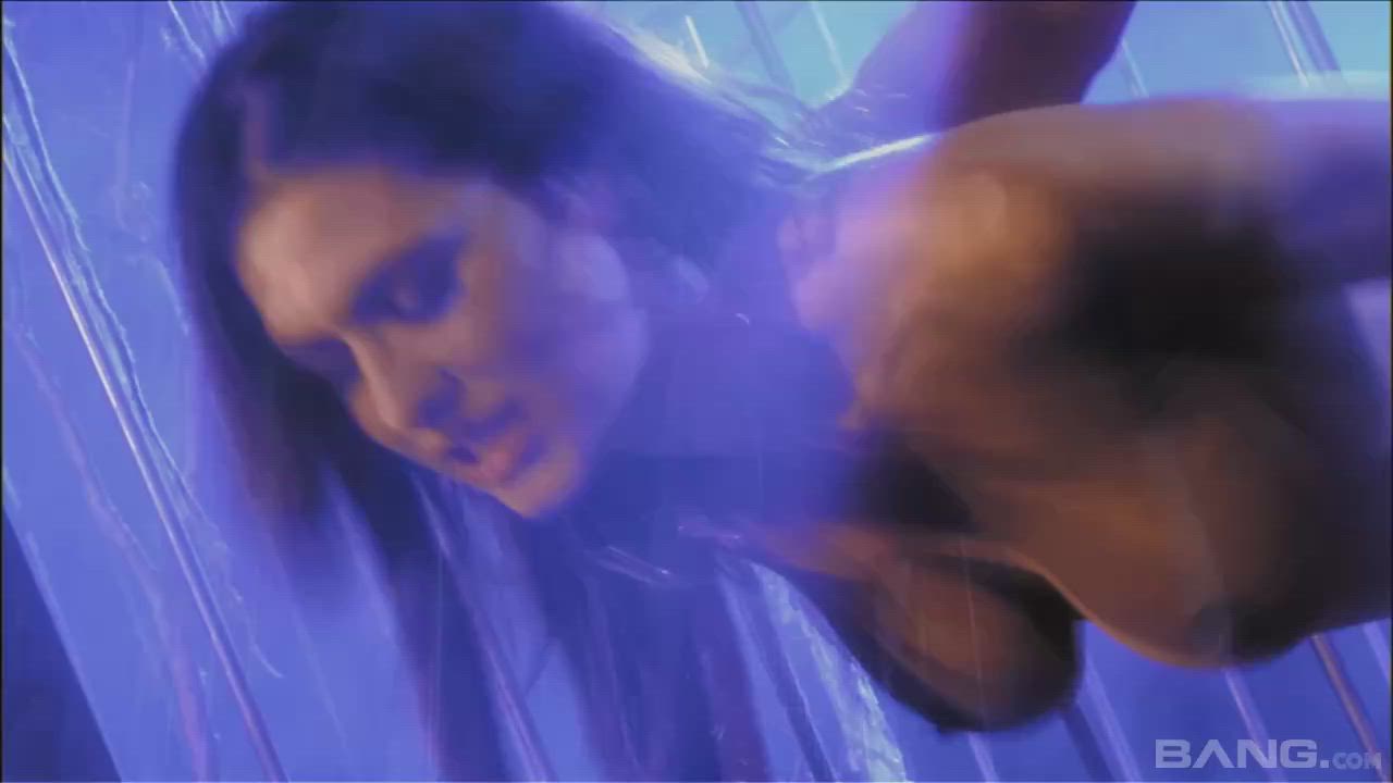 Bouncing Tits Brunette Busty Erotic Jessica Jaymes gif