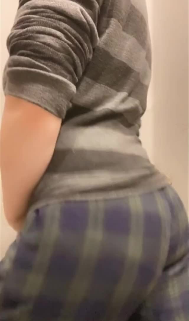 Mandatory morning butt reveal