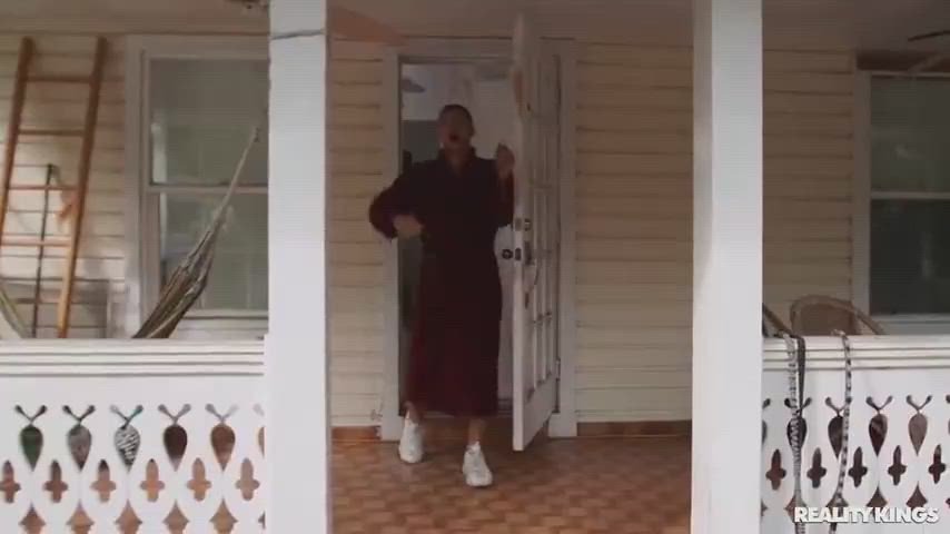Scooting, Flashing &amp; Fucking