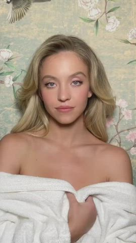 I’d goon so many bros for goddess Sydney