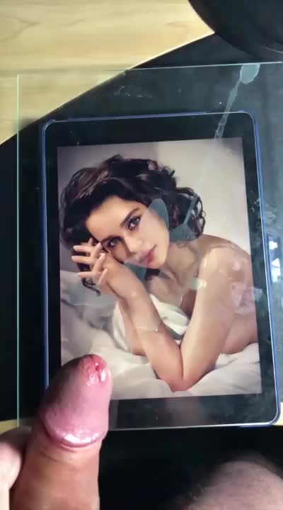 Emilia Clarke 6