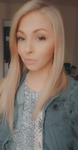 Blonde Nails Pussy Upskirt gif