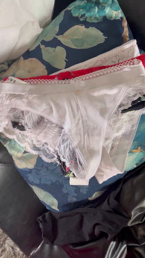 Just a few from my panty drawer 🍒 [selling] Get in touch and choose yours ♥️