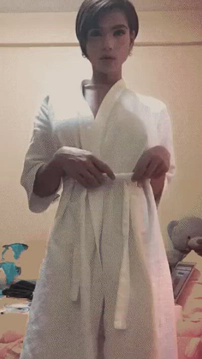 What a cute reveal 😍