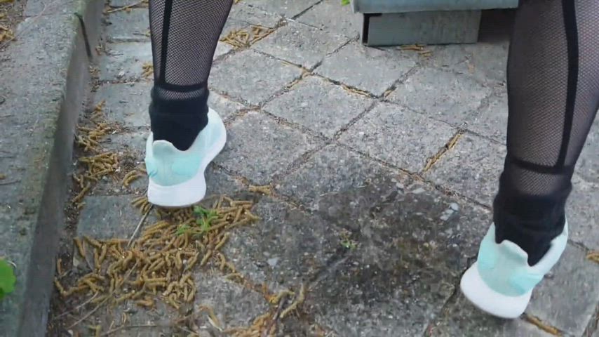 fetish flashing kinky outdoor pee peeing piss pissing public r/caughtpublic gif
