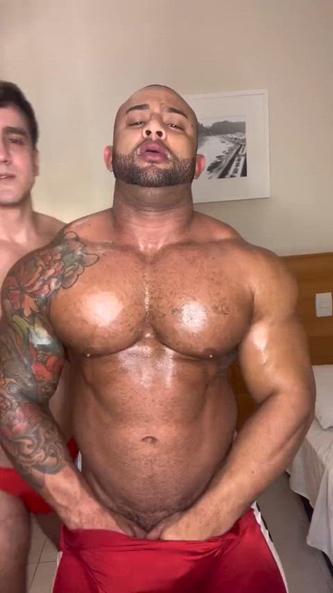 amateur ass bodybuilder cock worship worship gif