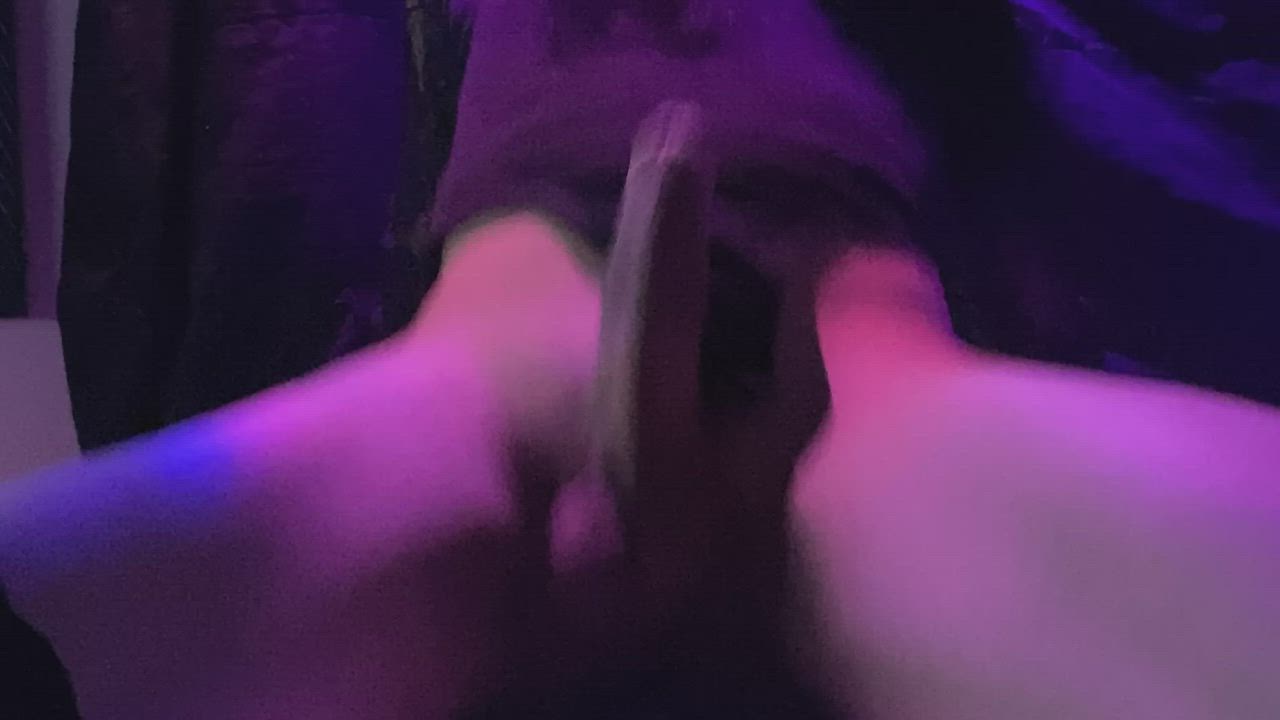 POV: You’re in my bed and I’m in control?