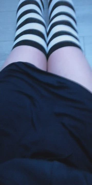 I'm so horny :(