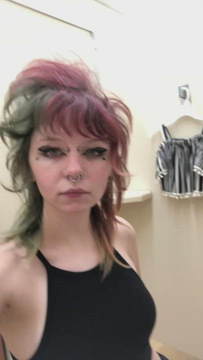 who’s gonna fuck me in the changing room? I need to cross it off my bucket list
