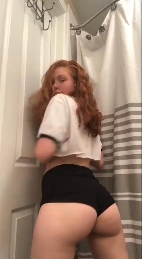 pawg redhead teen twerking gif