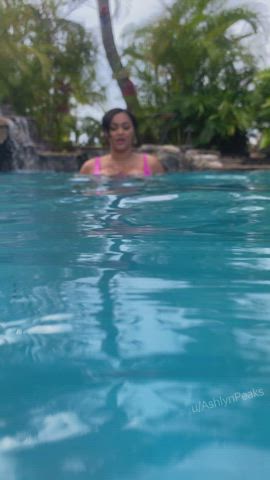 Watch my giant black boobies bounce underwater!