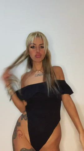 Can I call you daddy while you fuck me?