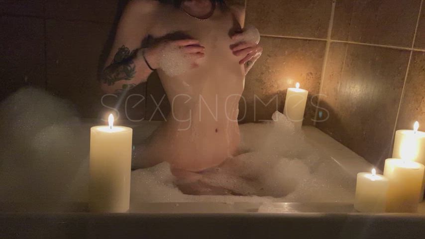 alt alternative amateur babe bathroom bathtub cute onlyfans petite teen gif