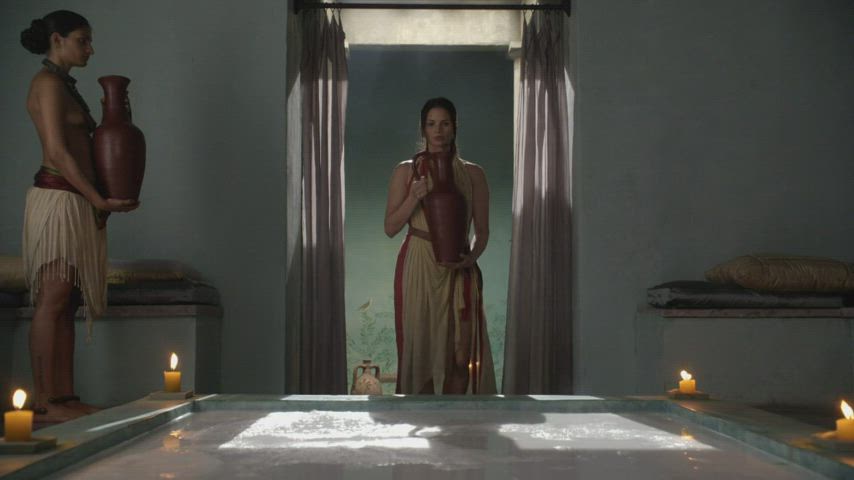 Bath GIF by onedrivepeach