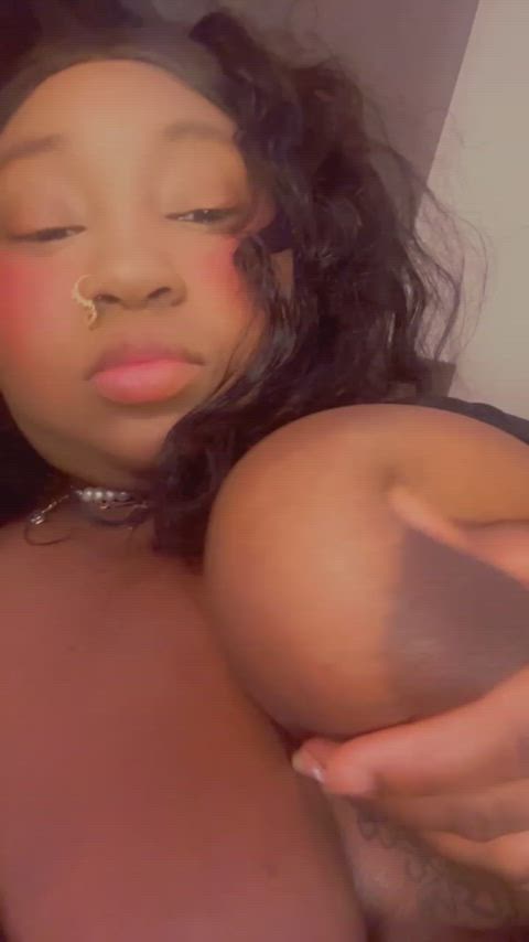 I’ll give you some of my milk if you give me some of yours🤭