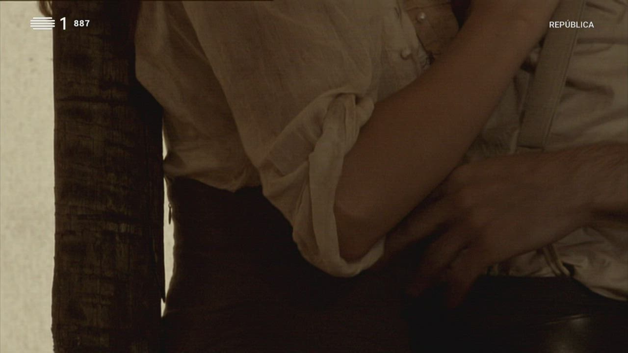 Boobs Portuguese Sensual gif