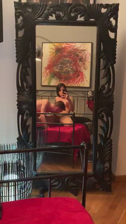 Sucking Luna Marks