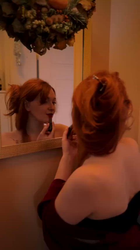 kissing onlyfans pretty redhead teen just-boobs legal-teens gif