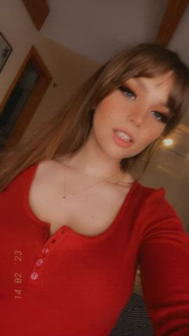 I love showing off my tits on Reddit (drop)