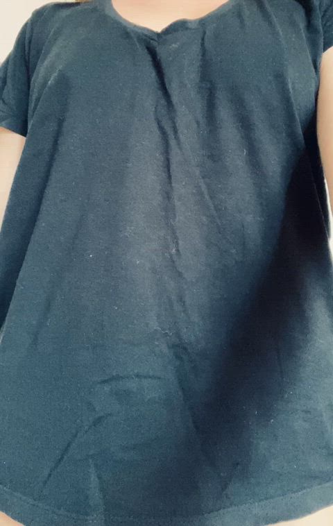Casually humiliating myself with bodywriting for the world to see 🫥
