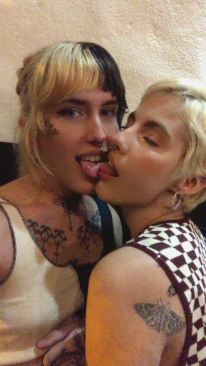 Outdoor Sloppy Trans gif