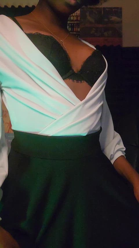 A look up my skirt