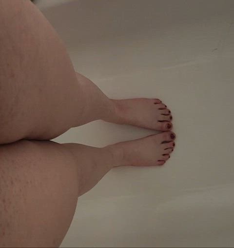 piss pissing wetting gif
