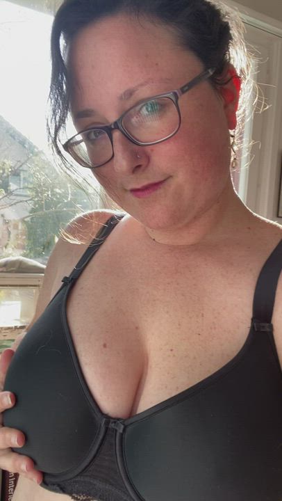 Can a milf girl make your cock hard?