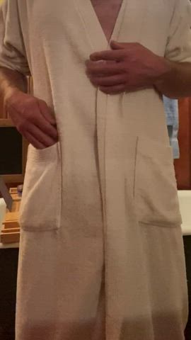 Want to see if I’m a grower or a shower? DMs always open