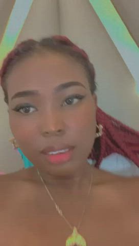 big tits camgirl ebony mom natural tits sensual tattoo tits webcam gif