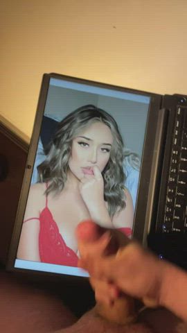 Doing cum tribs face + bra/topless preferred