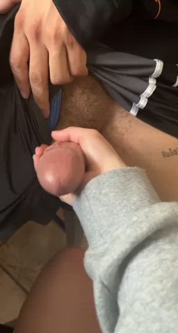 Morning handjobs :)