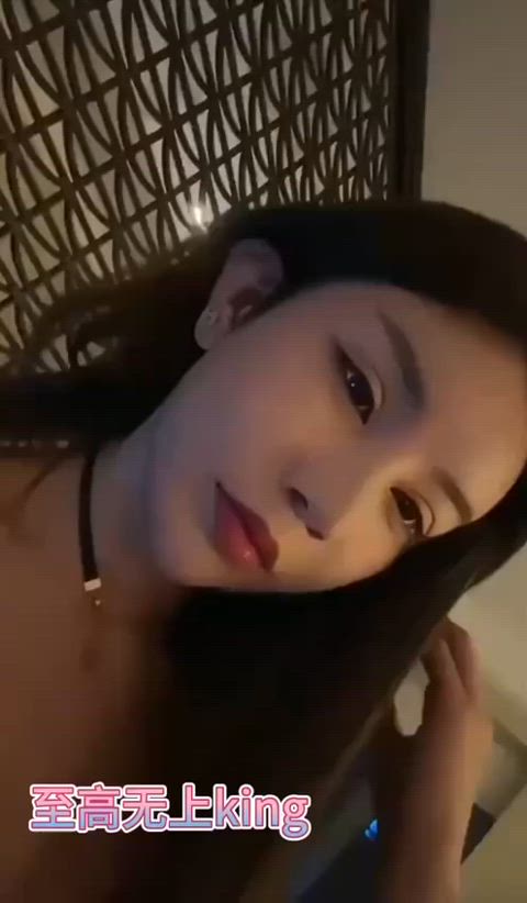 4 Chinese Girls Worshipping Their Master ( 至高无上king on twitter for more)