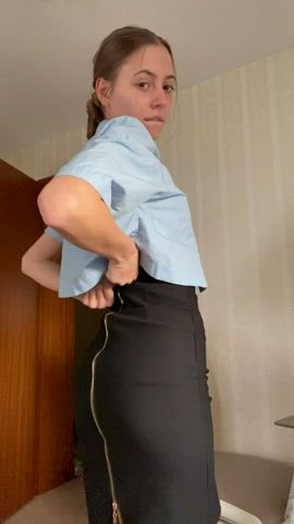 Can a petite brunette girl make you hard today?