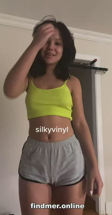 Canadian Ebony German Teen TikTok Tits USA gif